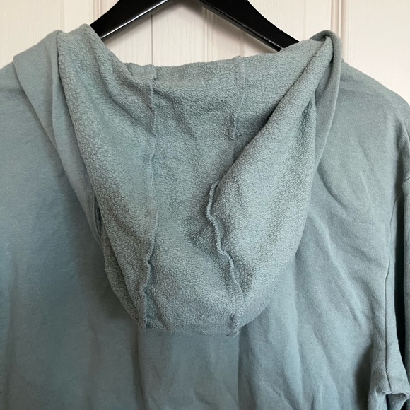 ***SOLD***Victorias Secret PINK Hoodie - Picture 5 of 7